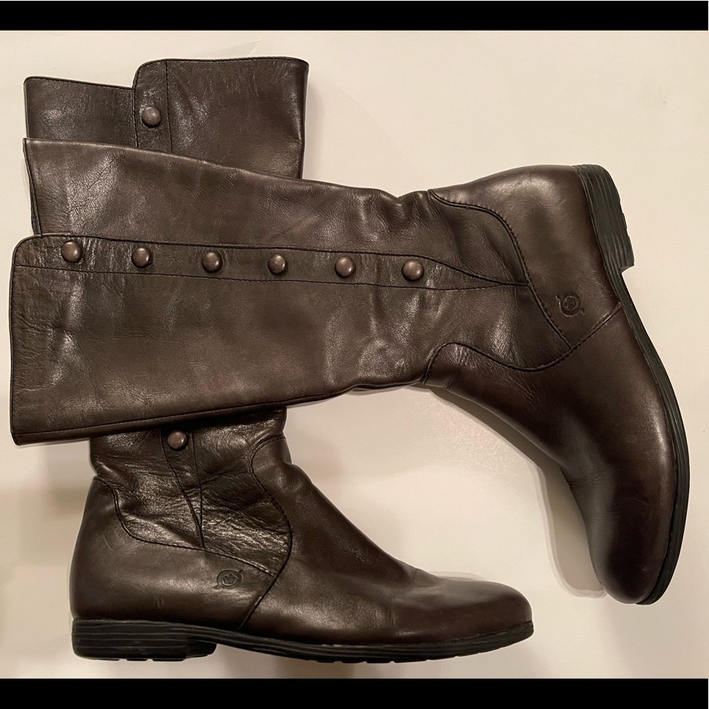 Dark brown Born brand boots